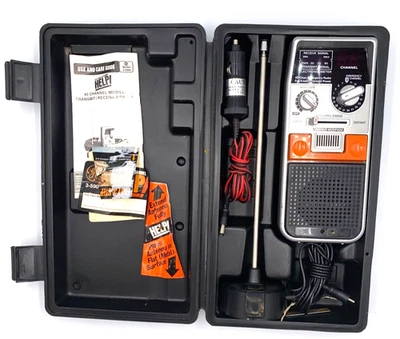 GE Help! Emergency Information 2-Way Citizens Band Radio 3-5900 CB Handheld  - Image 1 of 4