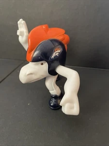 Figura de acción de fútbol americano de juguete McDonald's NFL Rush Zone Denver Broncos S16 - Imagen 1 de 5