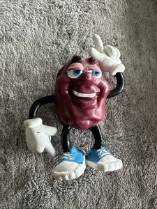 Vtg California Raisins Figure Fingers Up One Big Hardee’s - Picture 1 of 2