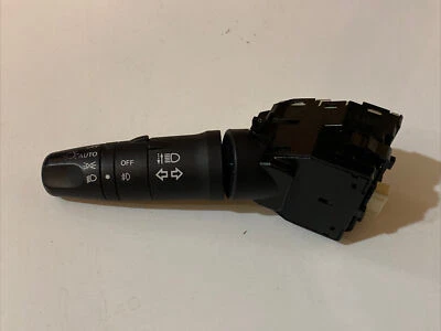 Interruptor de control de señal de giro de faros antiniebla automáticos Infiniti M35 M45 2006-2009 fabricante de equipos originales Foto 1 de 4