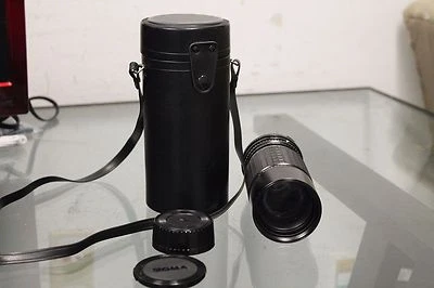 Sigma 100-200mm f/4.5 Macro Zoom K Lens For Olympus With Case Black - Image 1 of 4