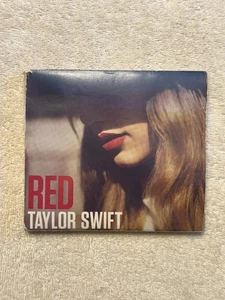 Taylor Swift RED Digipak CD - Tested and Working - Picture 1 of 4