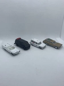 Lot of 4 Vintage Diecast Cars Boss Hogg A-Team Ghostbusters Brady Bunch - Picture 1 of 16