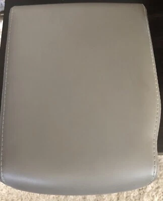 2008-2010 Jeep Grand Cherokee Center Console Beige Armrest Lid Assembly OEM New - Image 1 of 2