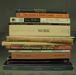 Lot Vintage Bücher Poesie spielt Literatur Die Farbe des Wassers Dekorateure Regal  - Bild 1 von 9