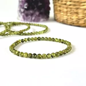 Grünes Peridot glattes rund 5 mm Edelstein Perle dehnbares Armband 6-9" Männer Frau - Bild 1 von 10