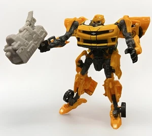 2011 Transformers 🌟Bumblebee Dark Of The Moon Deluxe Class Mechtech  *COMPLETE* - Picture 1 of 8