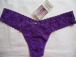 HANKY PANKY SIGNATURE LACE WOME'S OLOW RISE THONG ONE SIZE FFITS 2-12 4811 - Picture 1 of 7