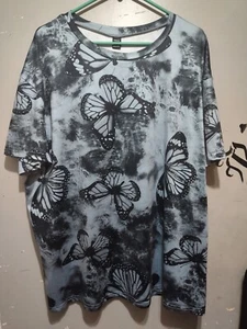 Monarch Butterfly Shirt Women's Size 1X - Picture 1 of 12