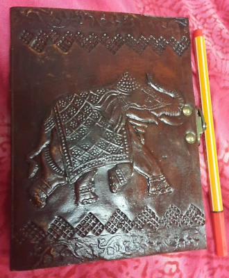 Notizbuch 15x13cm mit Schloss - Elefant Elephant Skizzen Kladde handgeschöpft  L - Bild 1 von 4