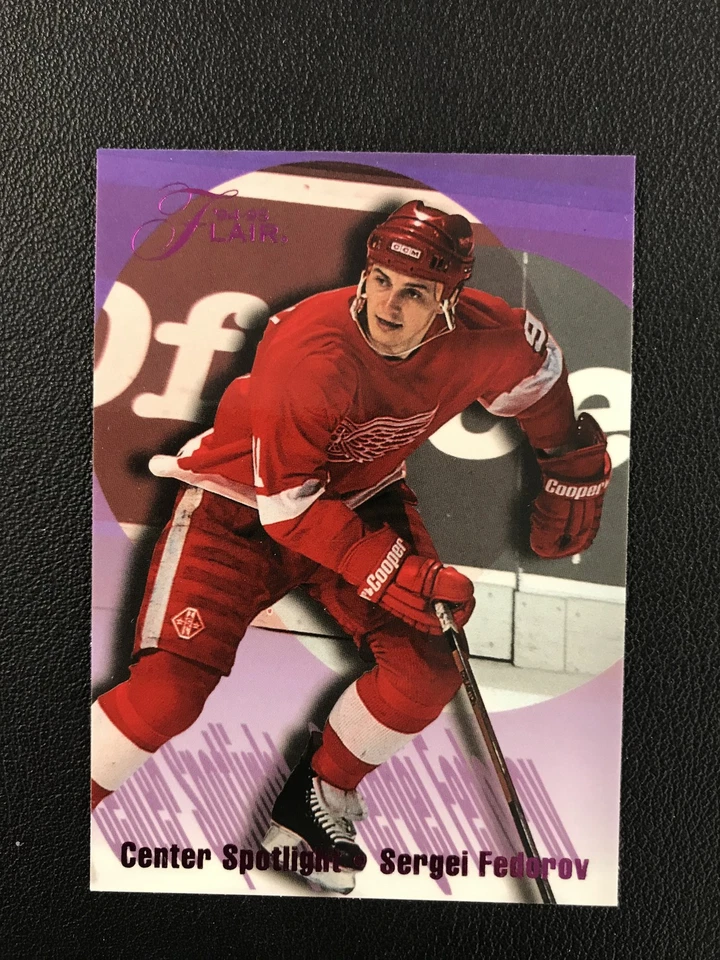 1994-95 Flair #2 Sergei Fedorov Center Spotlight Detroit Red Wings - Image 1 of 2