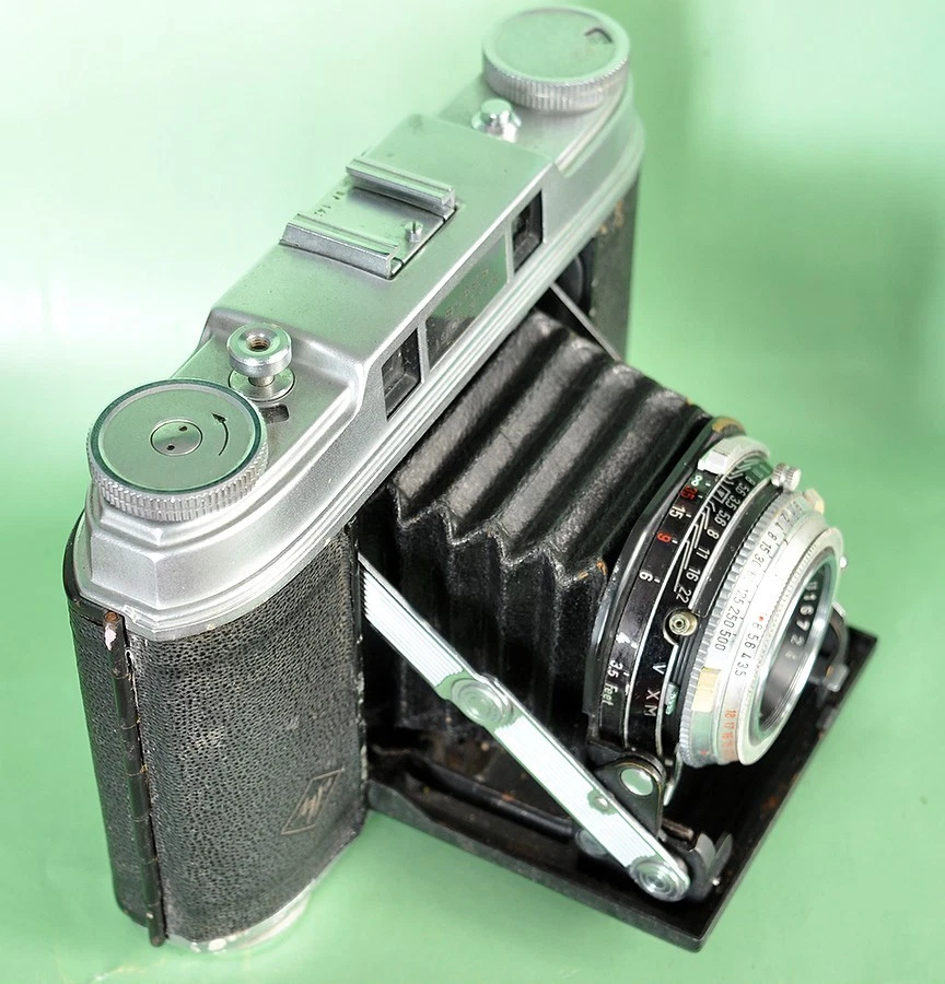 Cámara fotográfica Agfa Super Isolette telémetro 120 con lente Solinar de 3,5/75 mm Foto 1 de 4