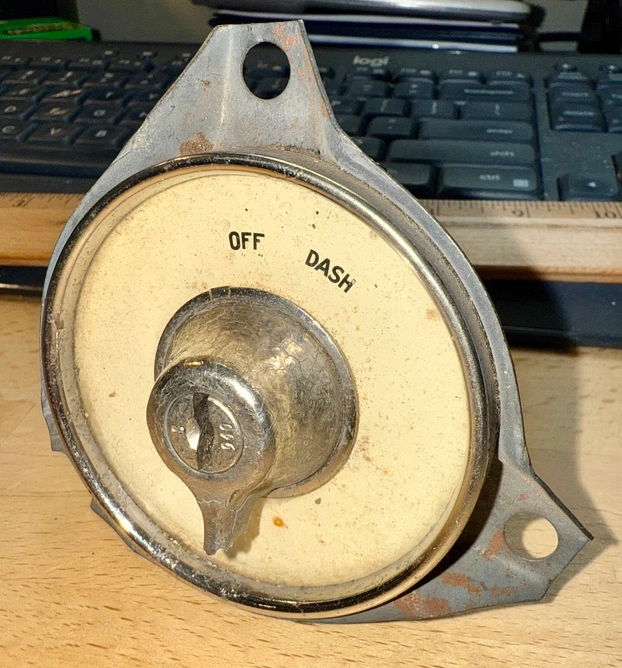 1928 PEERLESS CLUM IGNITION DASH LIGHT SWITCH 1920S 20S 28 LITE EARLY # 10687 - Image 1 of 4