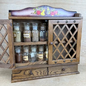 Vintage 60-70er Jahre Yoshikawa Holz Gewürzschrank mit Gewürzgläsern, 2 Türen 1 Schublade - Bild 1 von 21