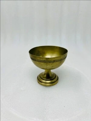 Vintage Brass Worship Oil Lamp Old Brass Hand Crafted Temple Oil Lamp Diya - Image 1 of 4