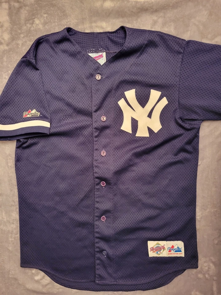 Camiseta De Colección Tino Martínez Hombres Pequeña New York Yankees Majestuosa EE. UU. Diamante MLB Foto 1 de 4