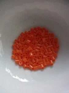 Bügelperlen * ca 500 Stück orange Perlen Steckperlen Vorlagen midi 5+ - Bild 1 von 2