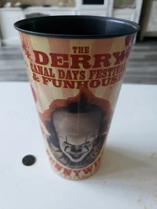 It Pennywise Movie Derry Canal Funhouse Clown Halloween Party 32 oz Cup Amscan - Picture 1 of 8