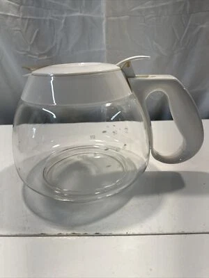 Cuisinart Coffee Maker Grind & Brew DGB300 Replacement 10 Cup Carafe (SH) - Image 1 of 4