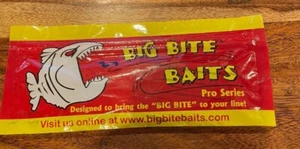 BRAND NEW 4-21 Big Bite Baits Minnows Fishing Minnows Outdoor Hobby - Picture 1 of 2