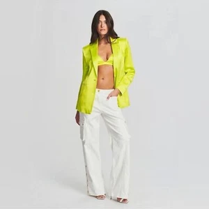 Ser.o.ya Motlee Seidenjacke Blazer in Neon Lime Gr. S Revolve Seroya - Bild 1 von 7