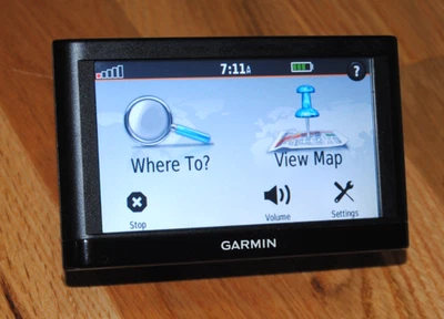 GPS Garmin Nuvi 52LM 5" Display BUNDLE 2026 Maps with Charger & Mount 403134514 - Image 1 of 4