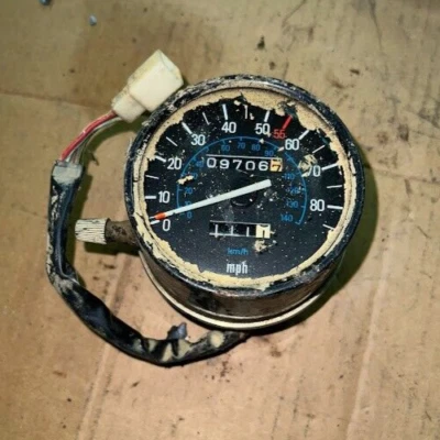 Velocímetro usado para Kawasaki KZ550C1 1980 Foto 1 de 4
