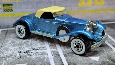 HOT WHEELS ROYCE PHANTOM II BLANCO PARED METALFLAKE AZUL - COMO NUEVO Foto 1 de 4