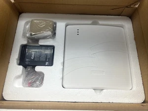 Honeywell Alarm Net 7845GSMR Digital Cellular Communicator 744789 - Picture 1 of 4