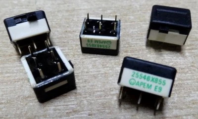 5 x Apem 25546N-AXB55 double pole right angle slide switch 25000n 25546XB55 - Image 1 of 2
