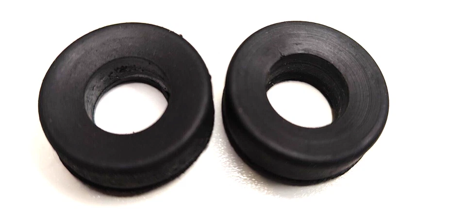 Vintage Strombecker #8348 Soft Wide Slick  1" & 1/4" X  7/16" fit 3/4" rims - Image 1 of 3