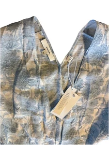Vince Dress Blue White Floral Summer Dress V Neck Pockets Size M NWT $425 - Picture 1 of 9