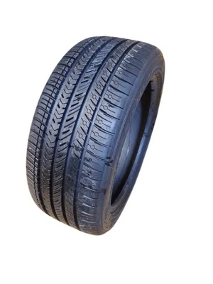 MICHELIN PILOT SPORT ALL SEASON 4 BSW P 235 45 18 98Y XL TIRE 55731 Foto 1 de 4