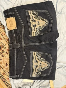 Denim Jeans Size 36 X 32 W/nice Stiching, Beige Design On Pocket MRSP 198.00 - Picture 1 of 12