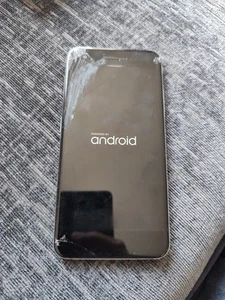TG557 Vodafone Smart V8 VFD-710 MOBILE PHONE Cracked Screen - Picture 1 of 5