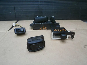 CHRYSLER GRAND VOYAGER 1998 SEAT,REAR FAN, MIRROR AND HEATED SEAT SWITCHES - Bild 1 von 1