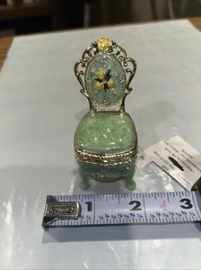 Trinket Box In Shape Of Chair / 1.25”x275”x1.25” / Green With Roses - Picture 1 of 4