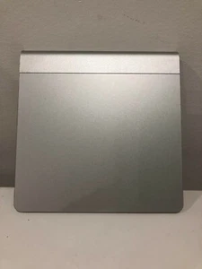 Apple Magic Trackpad Wireless Mousepad - Silver A1339 - Picture 1 of 3