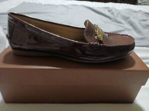 10M COACH OLIVE SMOOTH PATENT PEARL METALLIC CHERRY WOMENS SLIP ON LOGO SHOES