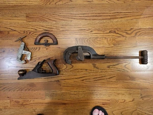 Collection of old hand tools - Picture 1 of 11