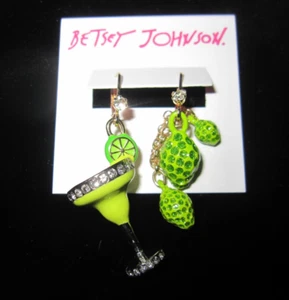 BETSEY JOHNSON MARGARITA AND LIME MIS MATCHED EARRINGS - Picture 1 of 3