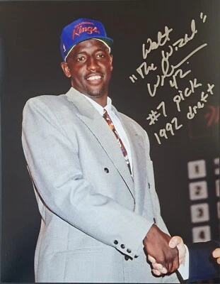 Walt Williams Sacramento Kings Signed 11x14 Pic NBA Draft Autograph Photo Wizard - Image 1 of 3