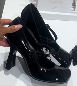 ZARA X DISNEY BNWT 2025. BLACK LEATHER HEELED SHOES HARRY LAMBERT. 3255/610 - Picture 1 of 8