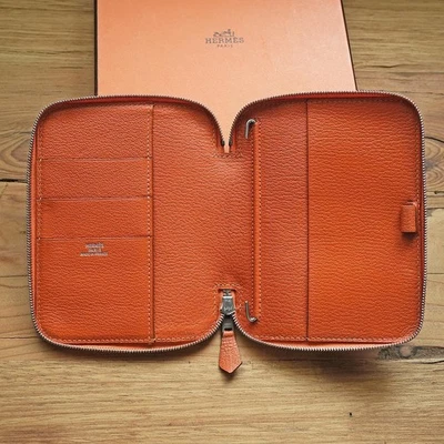 HERMES Agenda Zip Cover Round Zipper Organizer Pen Orange Leather Notebook Used - Image 1 of 4