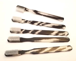 20er Pack Zebra Black N White FUN Vintage Designer Zahnbürste von Alan Stuart Neu - Bild 1 von 1
