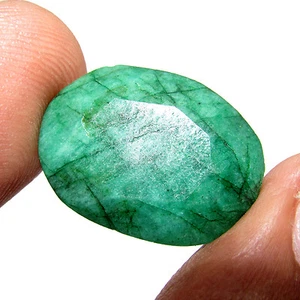 18.80Ct. Beautiful Natural Oval Cut Green Brazilian Emerald Gemstone -CH 4835 - Picture 1 of 3