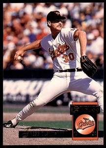 1994 Donruss Gregg Olson Baseball Cards #8