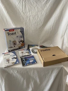 Roxio Toast Titanium 5 CD-ROM Burning Software For Vintage Mac OS - Picture 1 of 6
