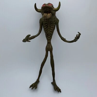 McFarlane Spawn Series 1 Limited Edition Gold Violator VARIANT Figure - See Desc - Image 1 of 4