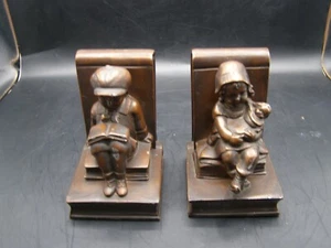 Vintage NUART N.Y.C N.Y. USA Cast metal bronzed Bookends . Children on books - Picture 1 of 6